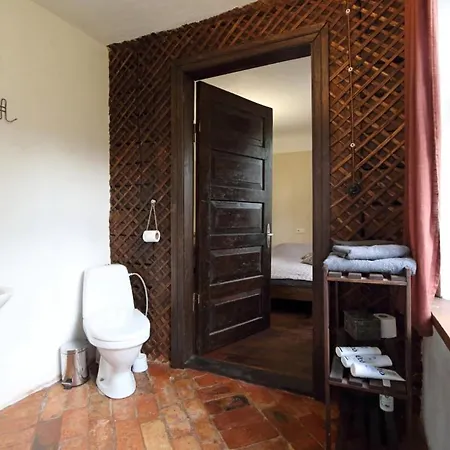 Braslu Maja Homestay *